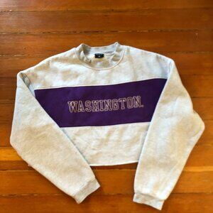 Hype & Vice University of Washington Cropped Crewneck